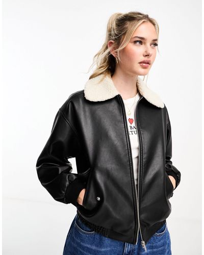 New Look Faux Fur Collared Bomber Jacket - Black