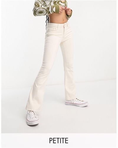 Only Petite Blush Flared Jeans - White