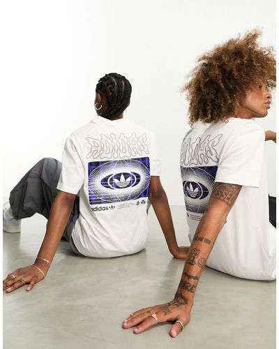 adidas Originals Camiseta blanca unisex con estampado gráfico en la espalda rekive - Neutro
