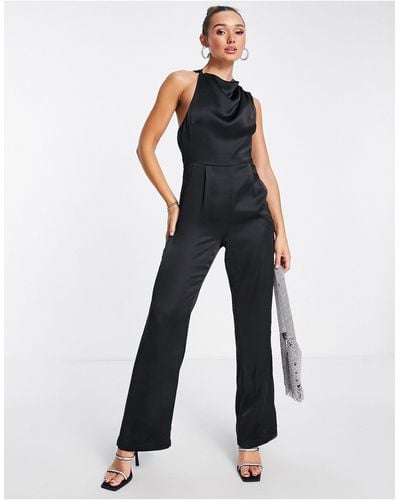 Pretty Lavish Jumpsuit Met Gedrapeerde Halslijn En Asymmetrische Achterkant - Zwart