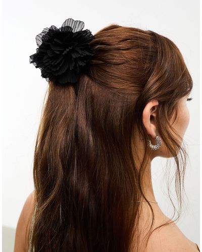 True Decadence Oversized Flower Hair Claw - Black