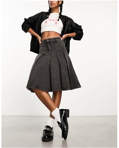Motel Pleated Denim Knee Length Skirt - Black