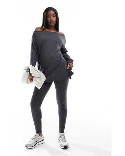 In The Style Off The Shoulder Long Sleeve T-shirt And legging Set - Blue