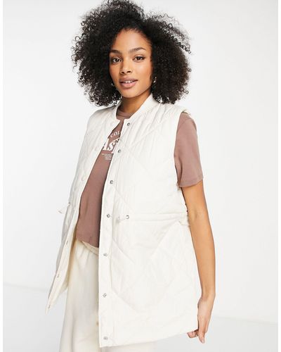 Pieces Quilted Gilet - White
