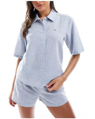 Tommy Hilfiger – pyjama-set mit t-shirt und shorts - Blau
