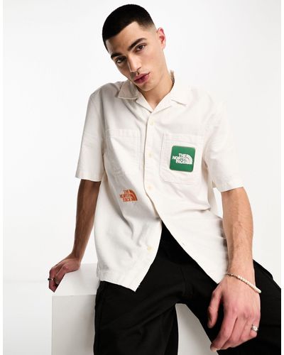 The North Face Valley Utility Logo Shirt - White