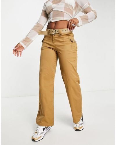 Edikted Low Rise Straight Leg Cargo Trousers With Eyelet Belt - Natural