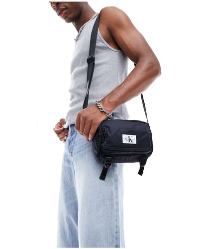 Calvin Klein Ck jeans – sport essentials – kameratasche zum umhängen - Weiß