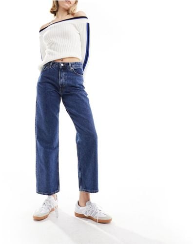 Monki – taiki – mom-jeans mit hoher taille - Blau