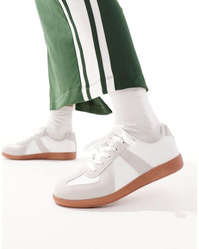 Truffle Collection Gum Sole Trainers - White