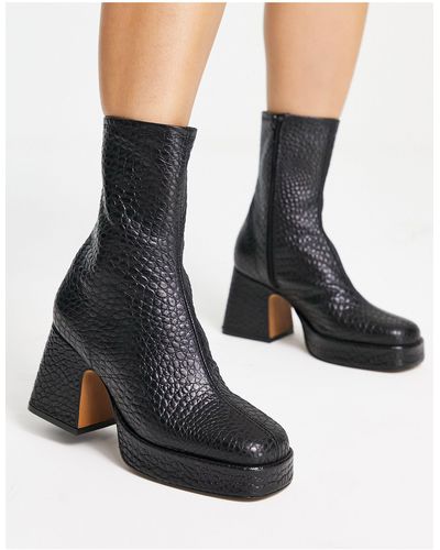 TOPSHOP Hollis Premium Leather Platform Ankle Boot - Black