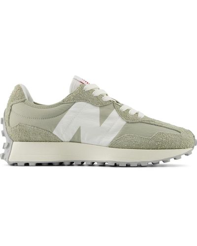 New Balance 327 Suede Trainers - Green