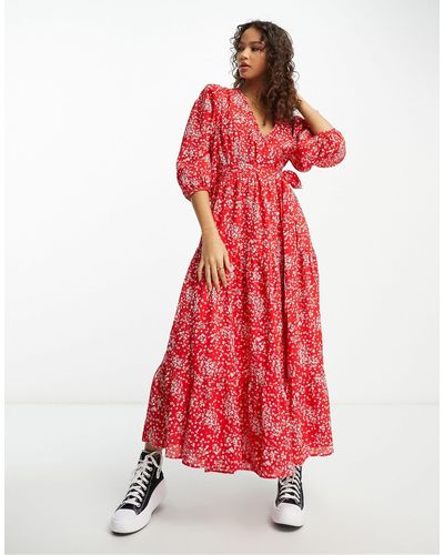 Glamorous Robe portefeuille longue à petites fleurs et volants étagés - rouge