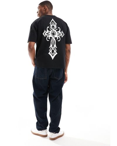 Liquor N Poker Liquor & Poker Oversized T-shirt With Cross Back Print - Black