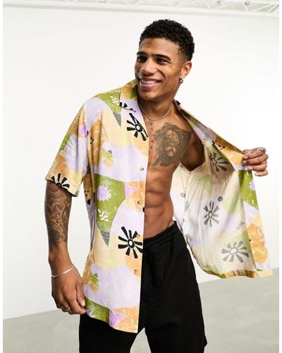 ASOS – locker geschnittenes hemd mit reverskragen und vintage-muster - Mehrfarbig