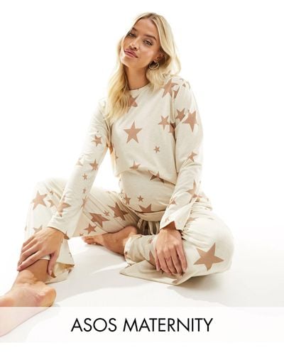 ASOS Asos design maternity - pigiama super morbido con top a maniche lunghe e pantaloni color crema con stelle - Neutro