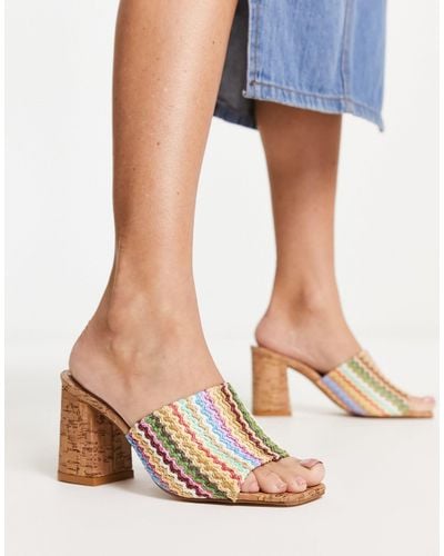 South Beach – e, gewebte mule-sandalen im kork-design mit blockabsatz - Blau