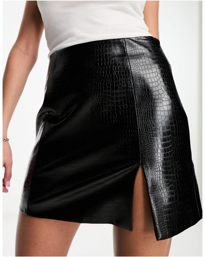 4th & Reckless Mini-jupe en imitation cuir avec fente devant - Noir