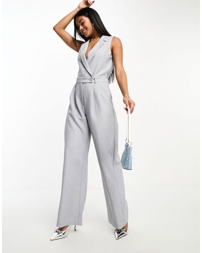 Abercrombie & Fitch Tailored Sleeveless Jumpsuit - White