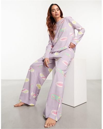 ASOS Pyjama avec pantalon et top à manches longues et imprimé day dreamer - lilas - Violet