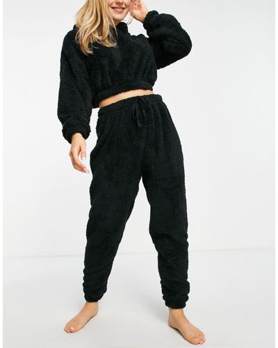 Loungeable Sherpa Crop Hoodie And Joggers - Black