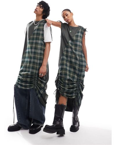 Reclaimed (vintage) – unisex-kleid mit karomuster und raffung - Grün