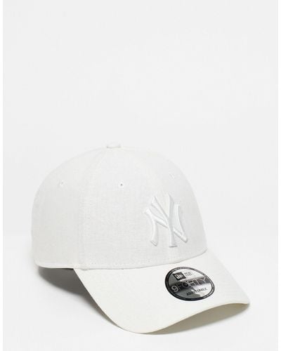 KTZ New York Yankees Linen 9forty Cap - White
