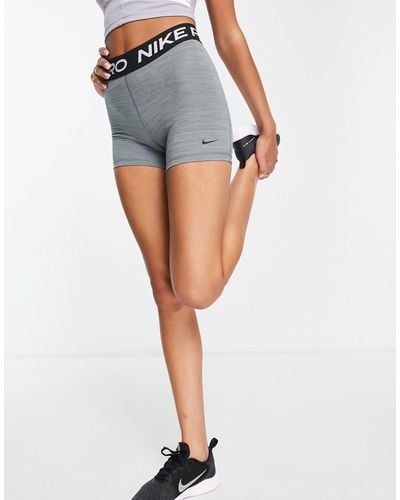 Nike Nike Pro Training 365 5 Inch Booty Shorts - Multicolour