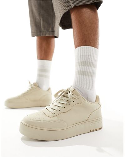 Pull&Bear Sneakers beige con suola spessa scolpita - Neutro