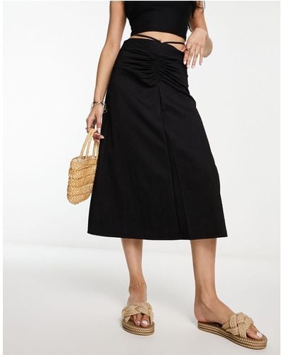 Urban Revivo Ruched Front Slip Skirt - Black
