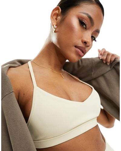 ASOS 4505 Baby Rib Scoop Front Strappy Light Support Sports Bra - Brown