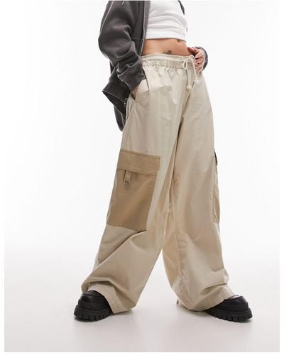 TOPSHOP Pantalon cargo coupe bouffante avec poches patchwork - beige - Neutre