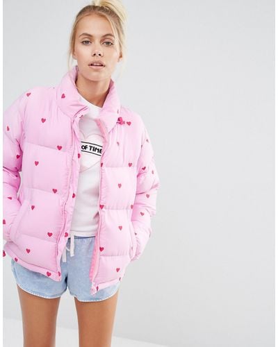 Lazy Oaf Short Padded Jacket With All Over Heart Print - Pink
