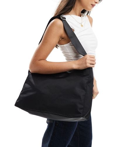 Weekday Carry Oversized Shoulder Bag - Black