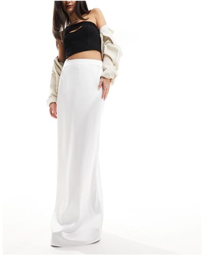 In The Style Satin Maxi Skirt - White