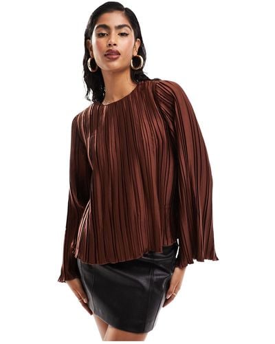 Y.A.S Jumbo Plisse Top With Oversized Bell Sleeves - Brown