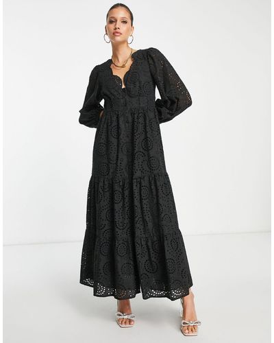 ASOS Maxi-jurk Met Broderie, Geschulpt Detail En Knoopsluiting - Zwart