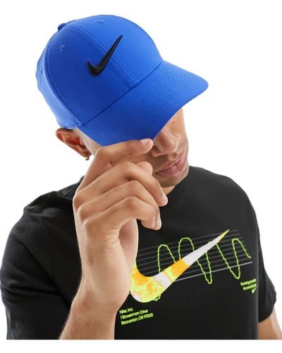 Nike Nike - club - casquette style sport en tissu dri-fit - Bleu