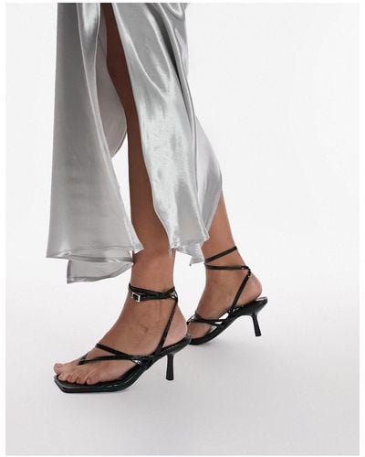 TOPSHOP Wide Fit Nancy Strappy Toe Post Mid Heeled Sandal - White