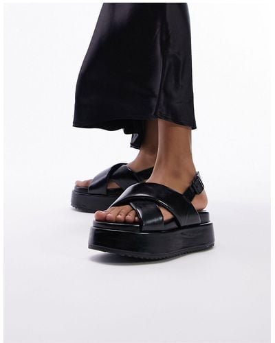 TOPSHOP Wide Fit Gaby Chunky Flatform Sandal - Black