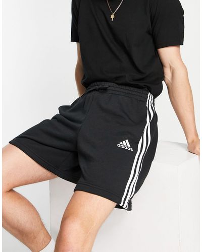 adidas Originals Adidas - Sportswear Essential - Short Met 3-stripes - Zwart