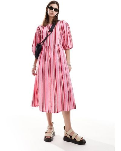 Monki Seersucker Smock Midi Dress - Pink