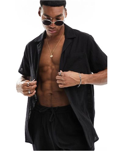 South Beach Camisa playera con acabado texturizado - Negro