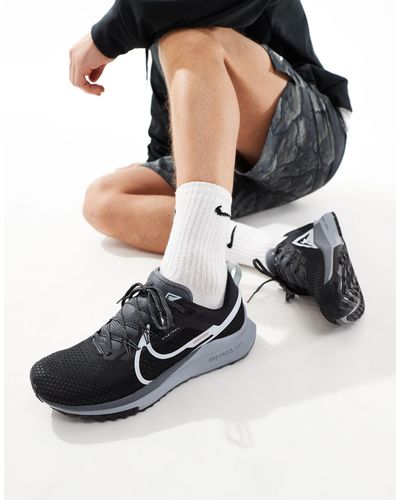 Nike Trail Pegasus 4 - Sneakers - Zwart