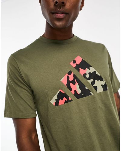 adidas Originals Adidas - Training - T-shirt Met 3-stripes Met Camouflageprint - Groen