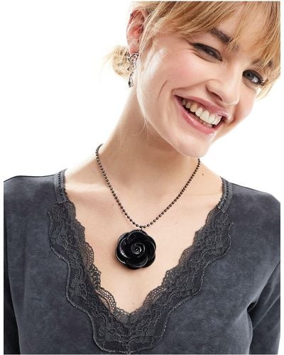 Reclaimed (vintage) Resin Corsage Necklace On Ball Chain - Black