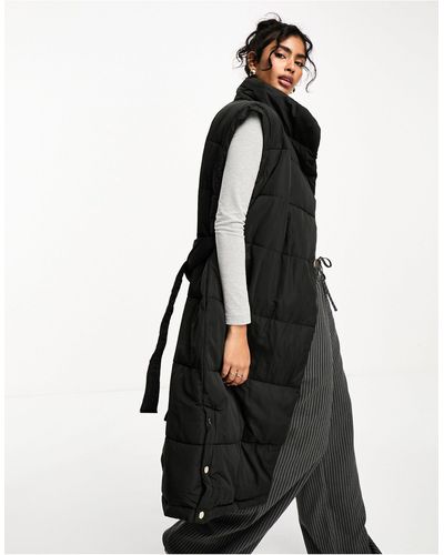 River clearance island gilets
