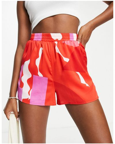 Lola May Pantalones cortos con estampado abstracto - Rojo
