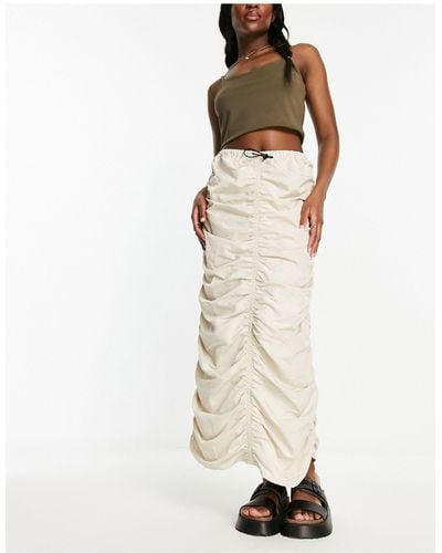 Vero Moda Tech Ruched Midi Skirt With Bungee Detail - Natural