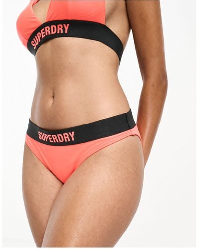 Superdry – elastische bikinihose - Pink